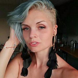 💋FEATHER TASSEL CUFF EARRING!!!